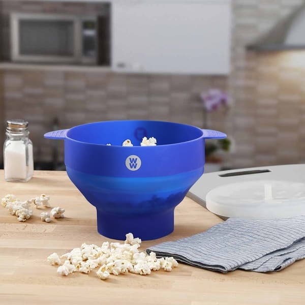 WW Healthy Kitchen 2 Piece Silicone Microwave Popcorn Popper in Blue