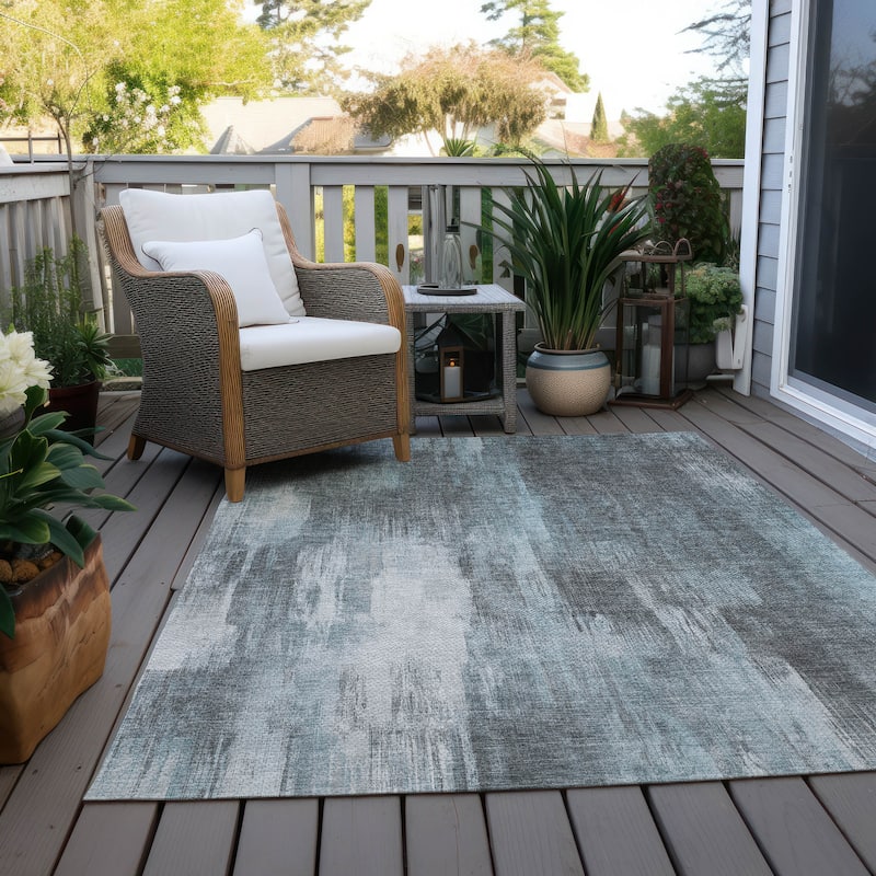 Machine Washable Indoor/ Outdoor Modern Ombre Chantille Rug