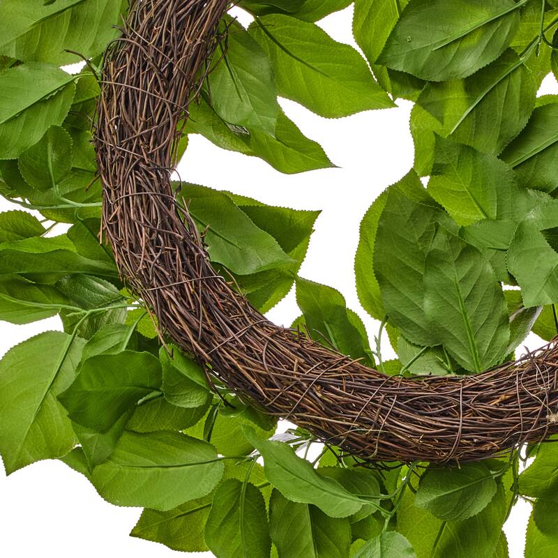 24" UV Treat Pe Salal Leaf Wreath