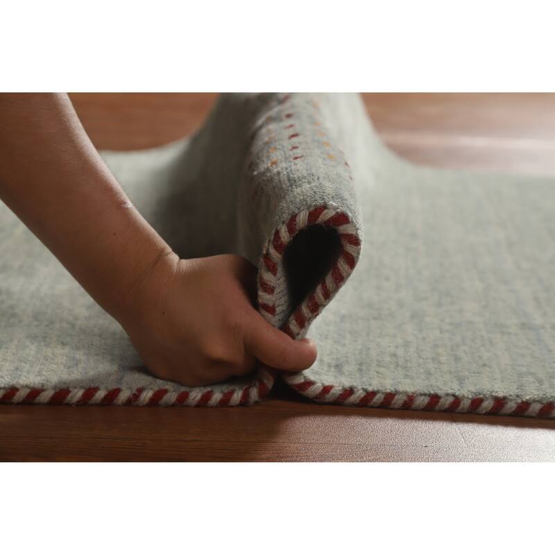 Hand Knotted Oriental 100% Wool Carpet Tribal Animal Pictorial Green Gabbeh Area Rug - 4' 11'' X 3' 0''