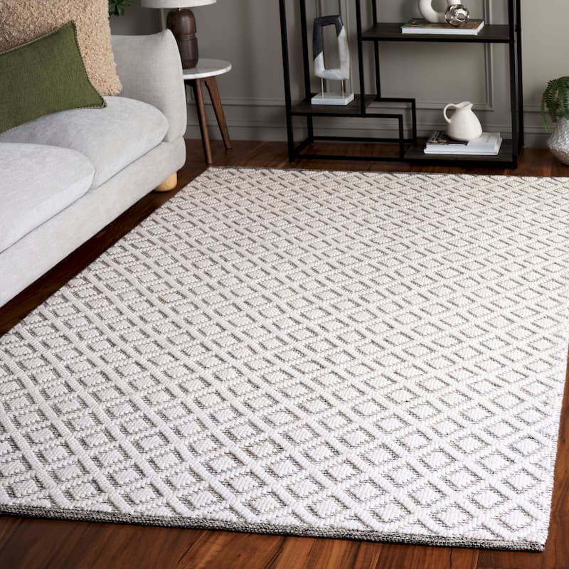 SAFAVIEH Handmade Vermont Latrice Wool Rug - 5' x 8' - Ivory/Grey