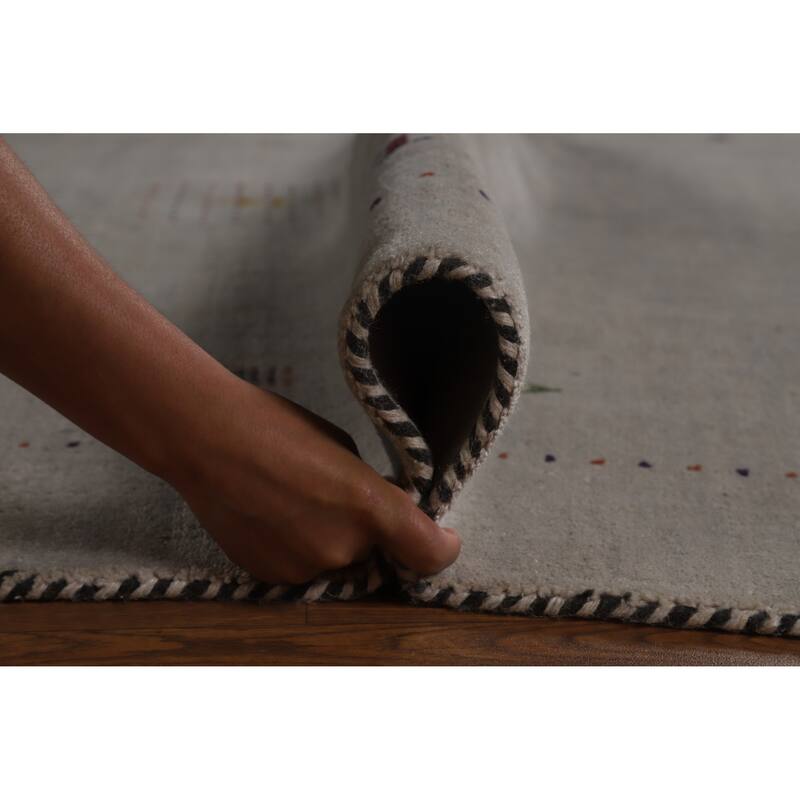 Hand Knotted Oriental 100% Wool Carpet Tribal Animal Pictorial Greys & Charcoal Gabbeh Area Rug - 7' 9'' X 5' 9''