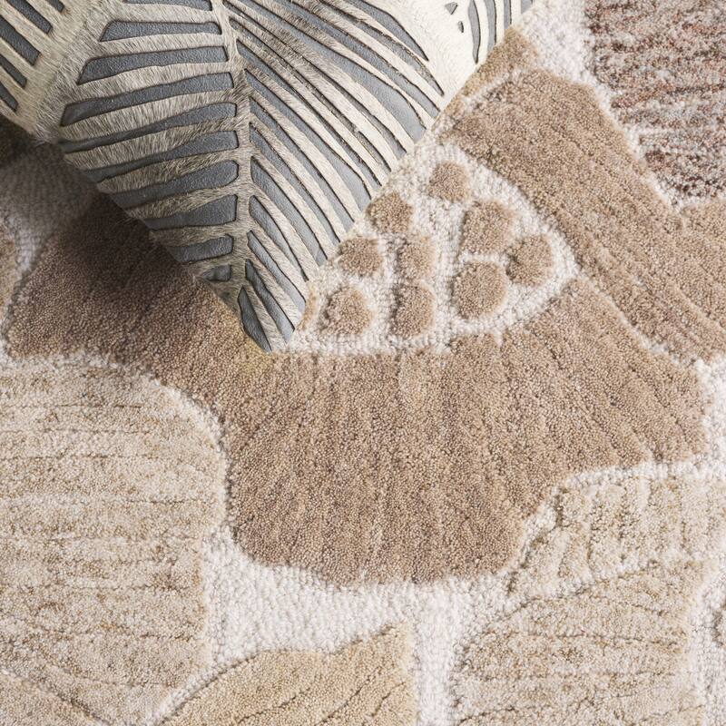 SAFAVIEH Handmade Jardin Ghada Floral Wool Rug