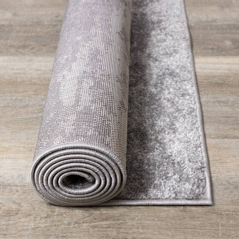Flynn Collection - Grey Distressed Rug