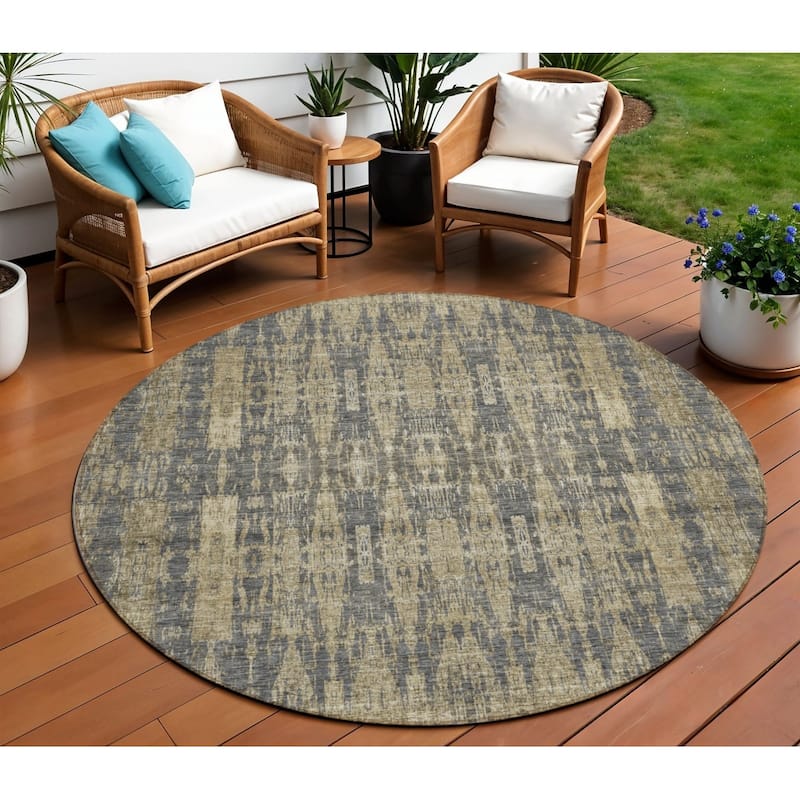 HomeRoots Moroccan Transitional Rectangle Outdoor Rug - 8' Round
