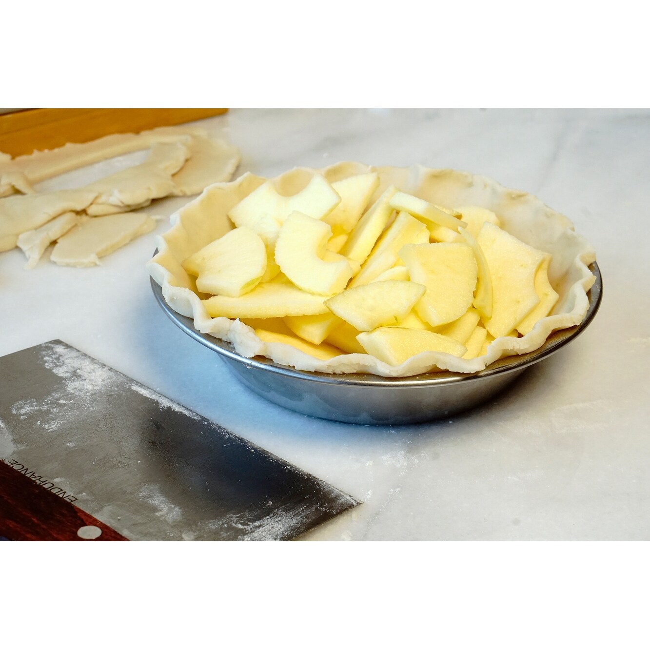Stainless pie pan top