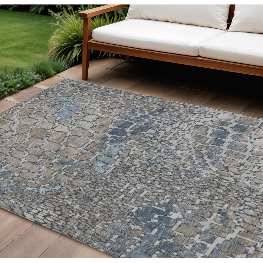 HomeRoots Abstract Transitional Rectangle Outdoor Rug