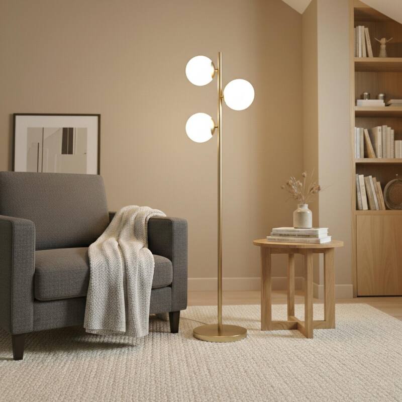Metropolitan Chic Floor Lamp - White