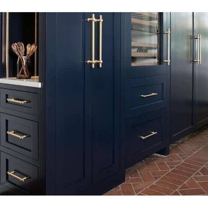 Schaub and Company Fonce 4" Center to Center Modern Euro Bar Style