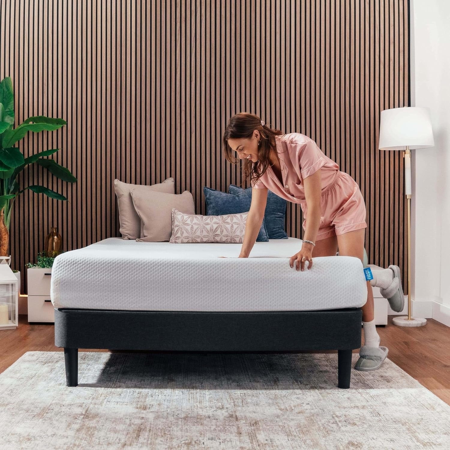 10-Inch Cooling Graphite Memory Foam Queen Mattress, Fiberglass-Free, CertiPUR-US Certified, Pressure Relief, Bed in a Box