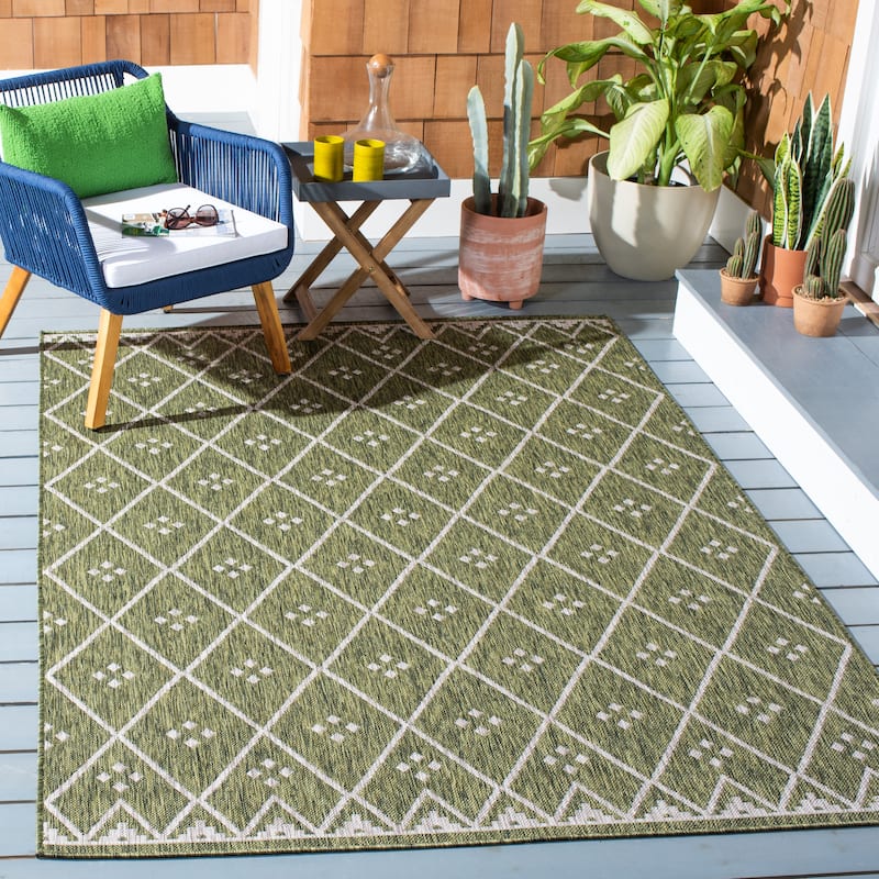 SAFAVIEH Courtyard Mauriceta Indoor/ Outdoor Waterproof Patio Backyard Rug - 6'7" x 9'6" - Green/Grey