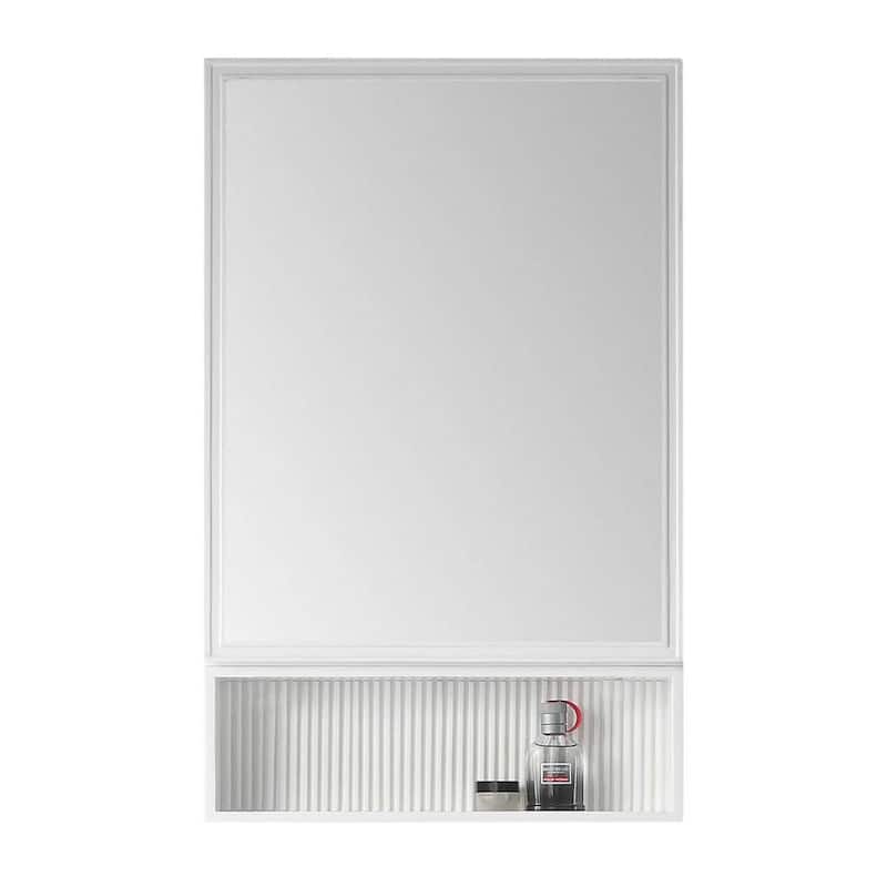 Fine Fixtures Dakota Collection Bathroom Medicine Cabinet