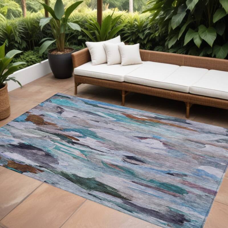 HomeRoots Abstract Transitional Rectangle Outdoor Rug - 10' X 14'