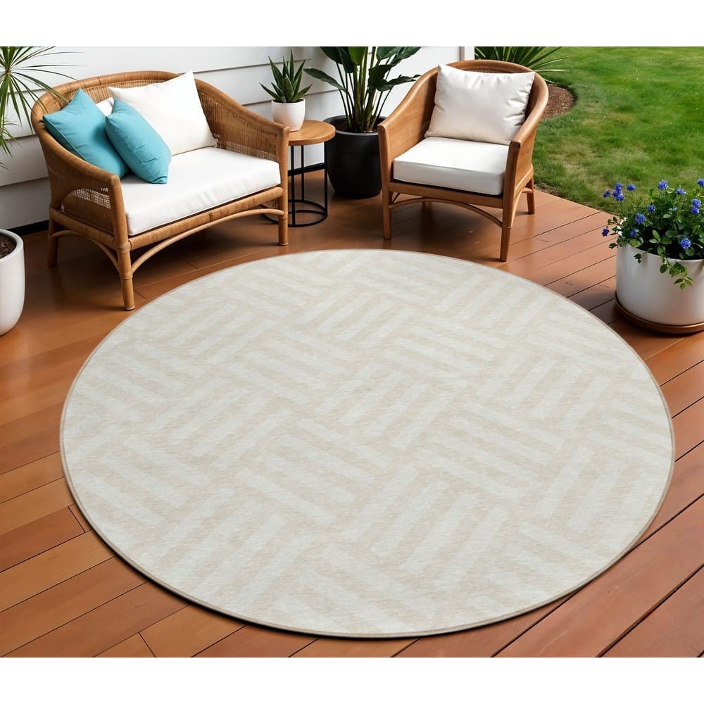 HomeRoots Geometric Transitional Rectangle Outdoor Rug