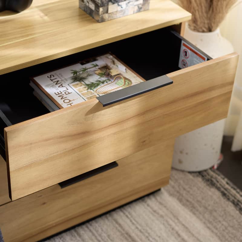 SAFAVIEH Deep 3-Drawer Nightstand