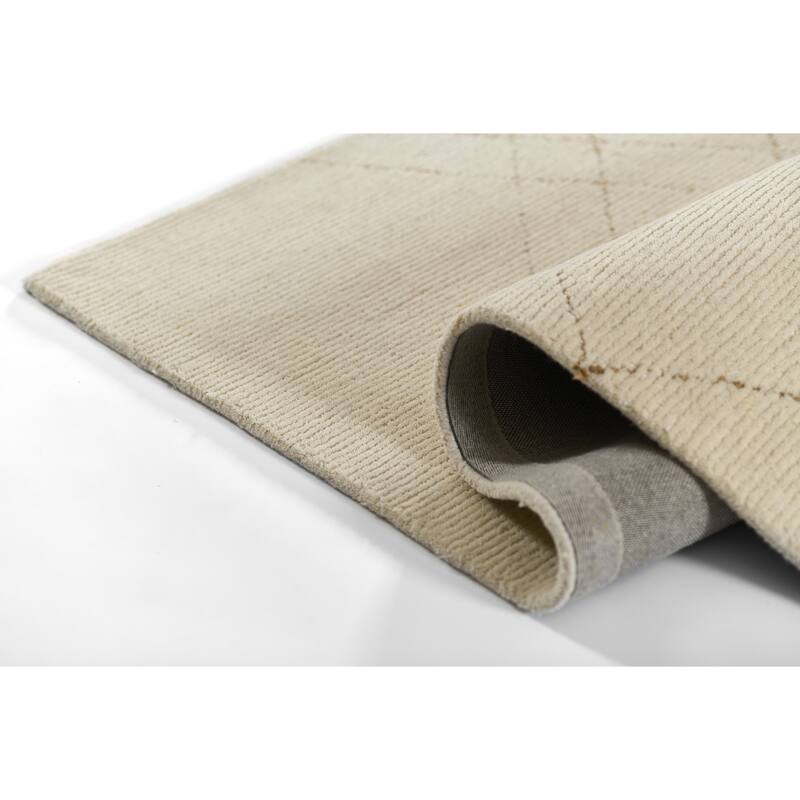 Momeni Everett Geometric Hand Tufted Wool Area Rug