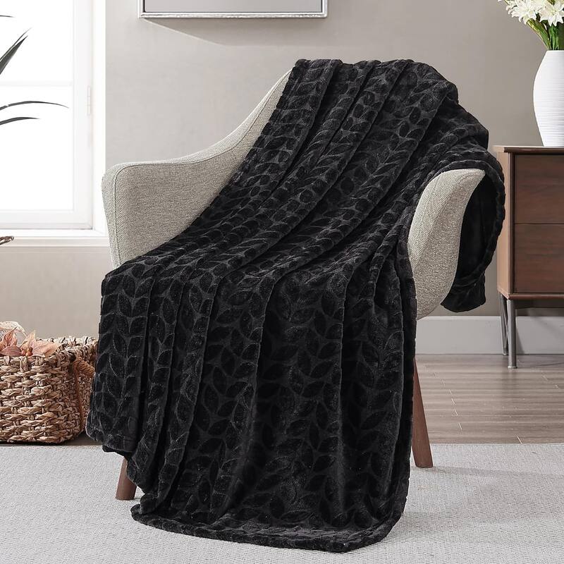 Walensee Fleece Throw Blanket Soft and Lightweight for Couch, Sofa, Bed and Lounge Chair, 50"x60" - Black
