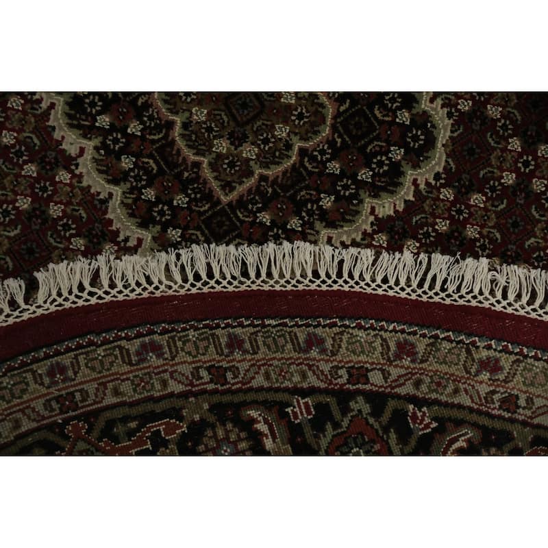 Hand Knotted Oriental 100% Wool Carpet Traditional Floral Red Tabriz-Mahi Area Rug - 4' 9'' X 4' 10''