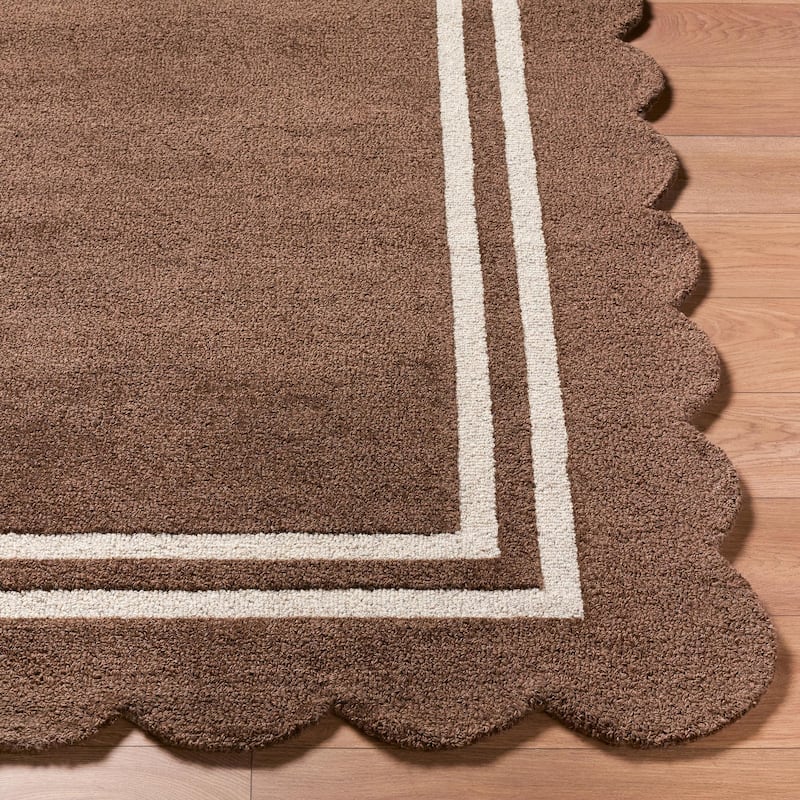 Livabliss Scalloped Modern & Contemporary Area Rug