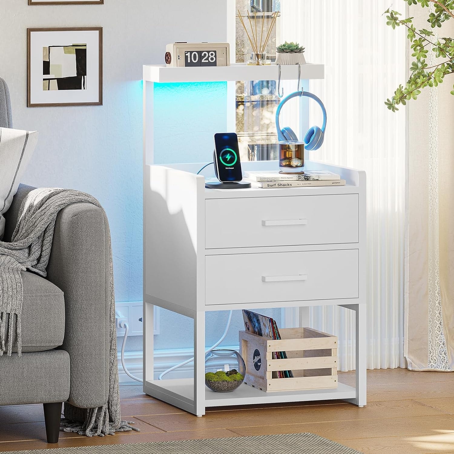 COZAYH Fully-Assembled Farmhouse Nightstand, Rustic Distressed Wood Retro Accent Dresser, Chest of Drawers,Boho