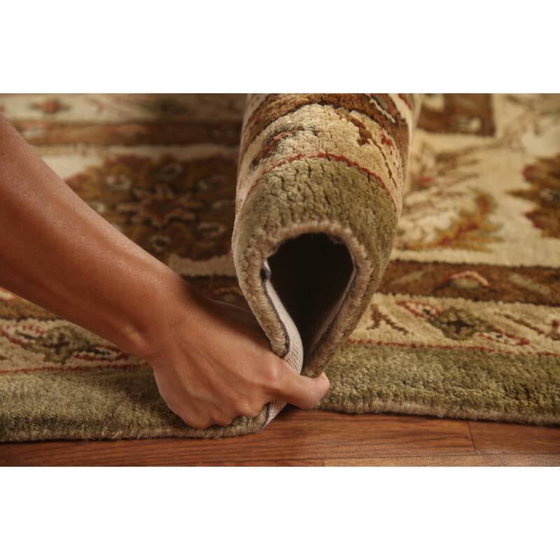 Traditional Agra Green Area Rug Hand-Tufted Wool Carpet