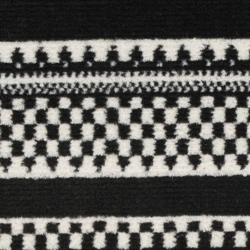 Power Loomed Traditional Modern Area Rug - 90' X '27' X '0.5