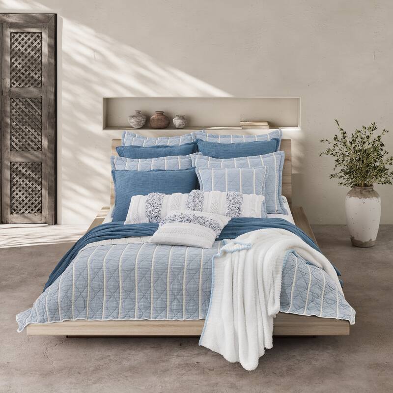 Playa 20" Square Decorative Throw Pillow Cover
