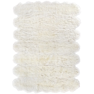 EXQUISITE RUGS Sheepskin Hand-stitched Ivory Area Rug. - Bed Bath ...