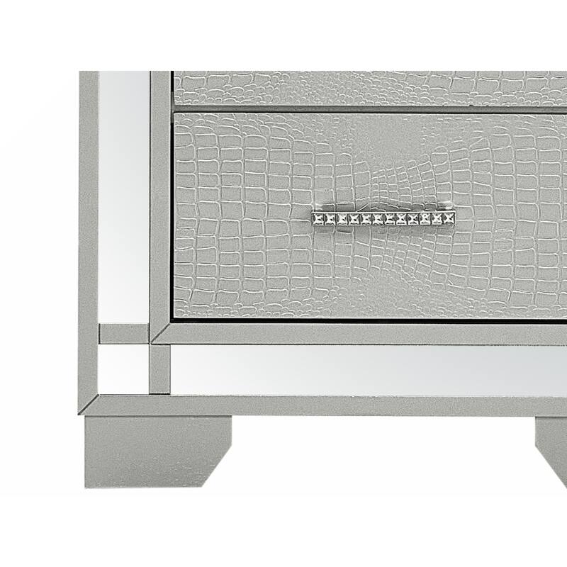 Glory Furniture Madison , Silver Champagne