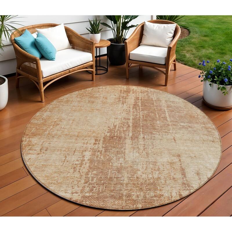 HomeRoots Abstract Transitional Rectangle Outdoor Rug - 8' Round