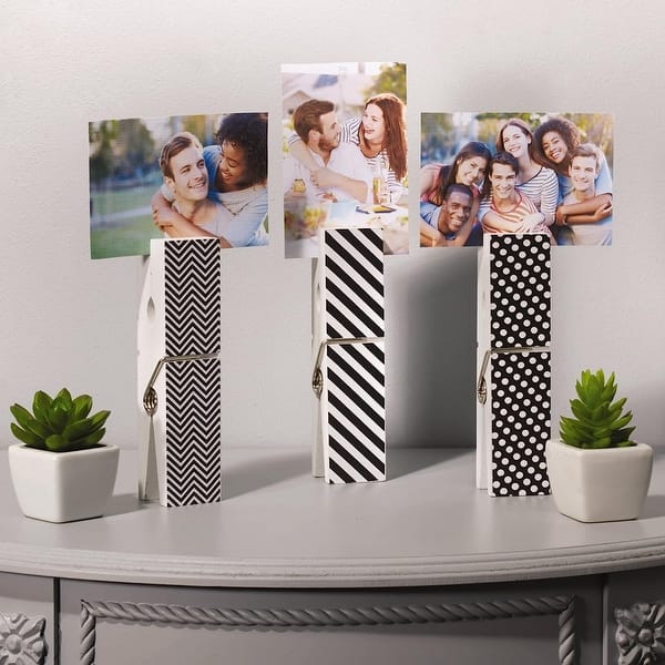 clothespin picture frame