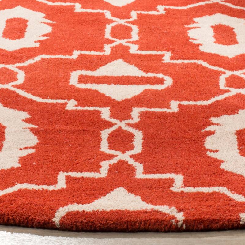 SAFAVIEH Handmade Chatham Patroula Modern Moroccan Wool Rug