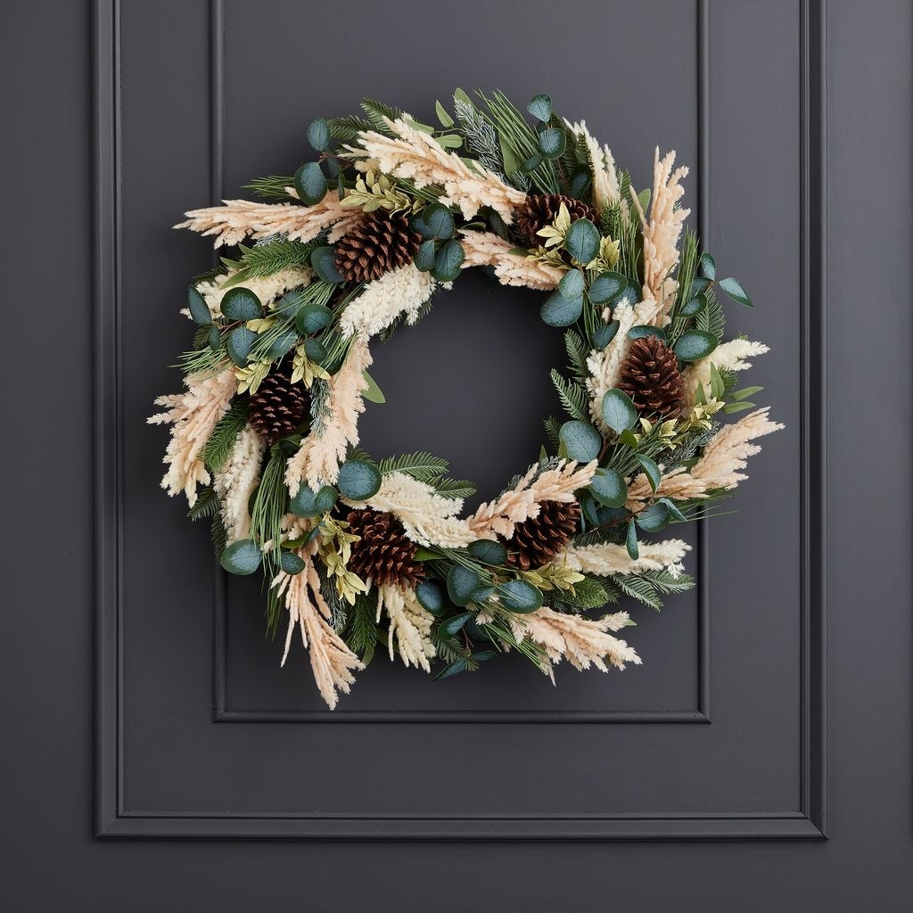 30 inch Eucalyptus, Pampas and Pinecone Wreath