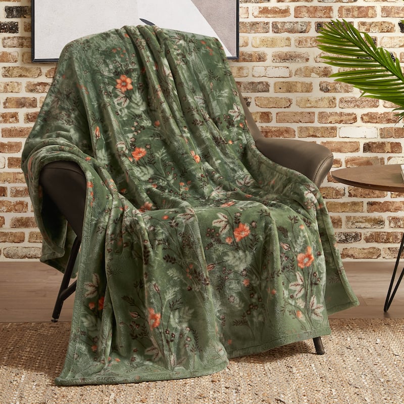 Lucky Brand Wild Flower Blankets Plush