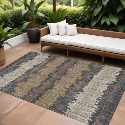 HomeRoots Striped Transitional Rectangle Outdoor Rug