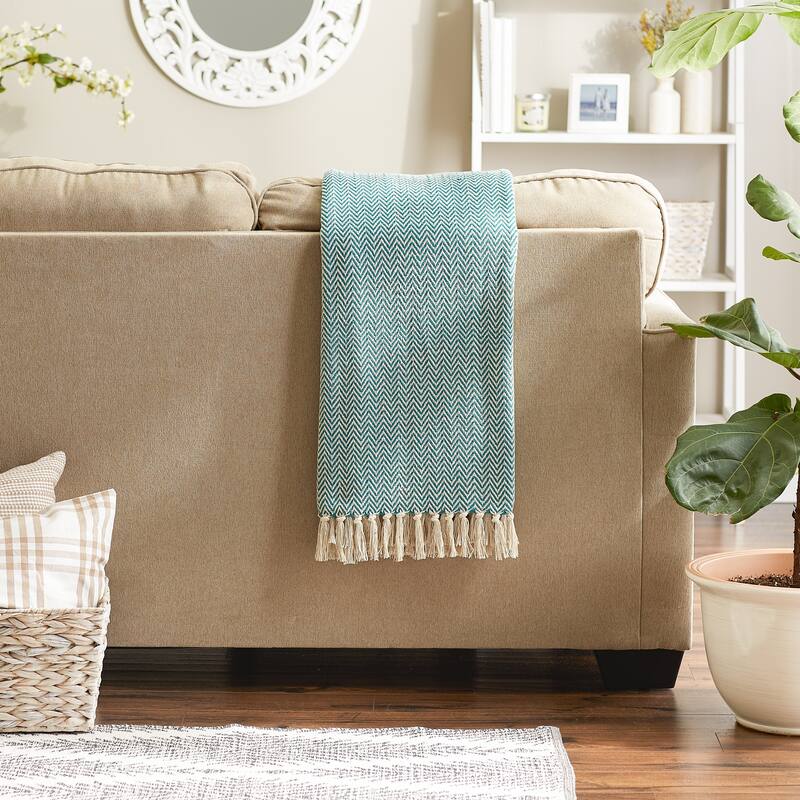DII Zig-Zag Chevron Throw