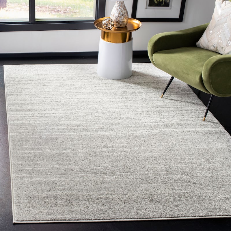 SAFAVIEH Adirondack Vera Modern Ombre Distressed Area Rug - 6' x 8' - Light Grey/Grey - Rectangle