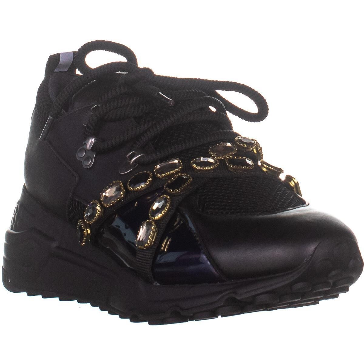 steve madden credit sneaker