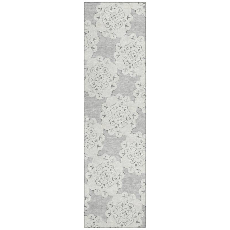Machine Washable Indoor/ Outdoor Global Motif Chantille Rug