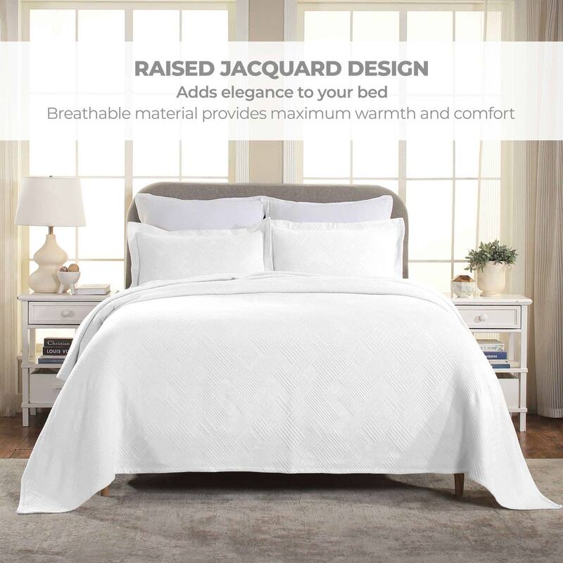 Superior Geometric Fret Cotton Decorative Bedspread Set