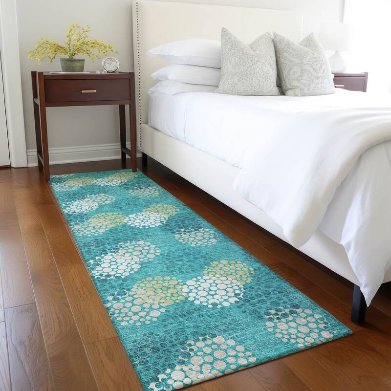 Machine Washable Indoor/ Outdoor Chantille Modern Bubbles Rug