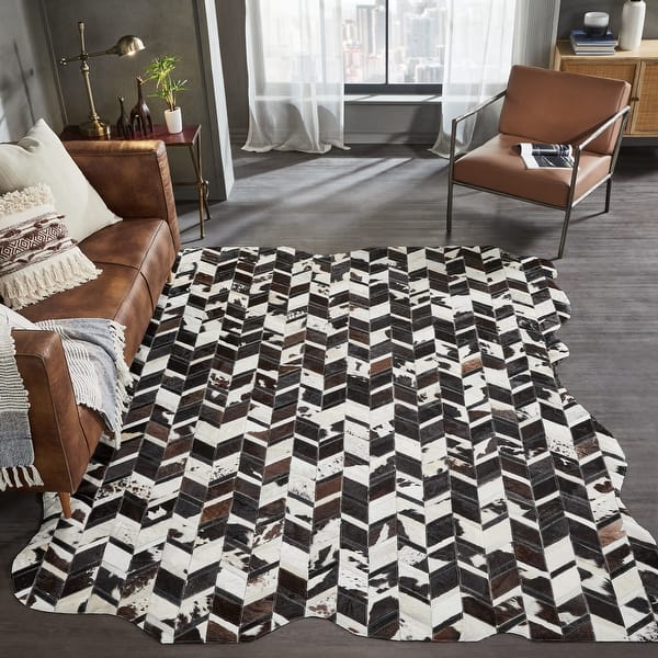 slide 2 of 10, Pelle Leather Mosaic Chevron Abstract-Edged Area Rug 2' x 3' - Dark Brown