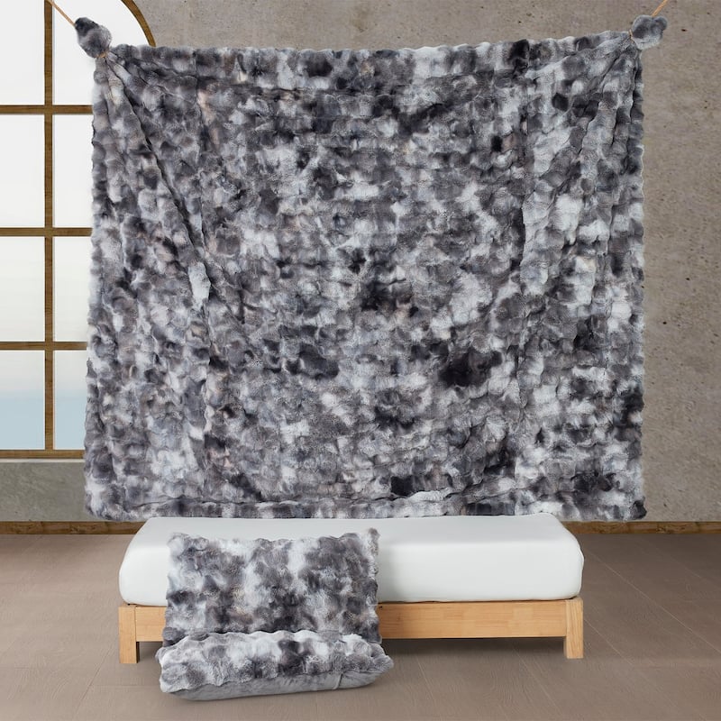 Beary Soft - Coma Inducer® Oversized Comforter Set - Glacier Black Bear