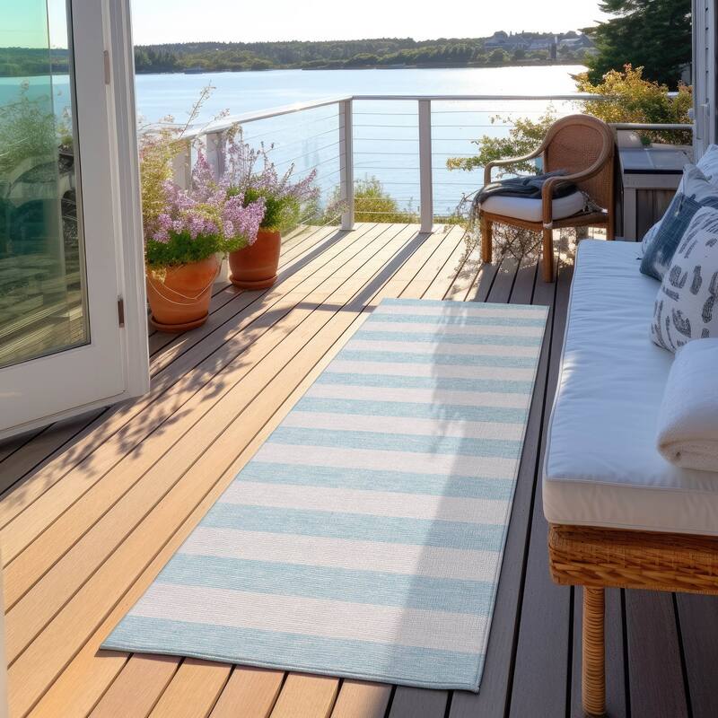 Machine Washable Indoor/ Outdoor Cabana Striped Chantille Rug - Sky - 2'3" x 7'6"
