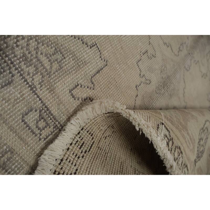 Hand Knotted Oriental 100% Wool Carpet Traditional Medallion Beige & Ivories Tabriz Area Rug - 9' 4'' X 6' 8''