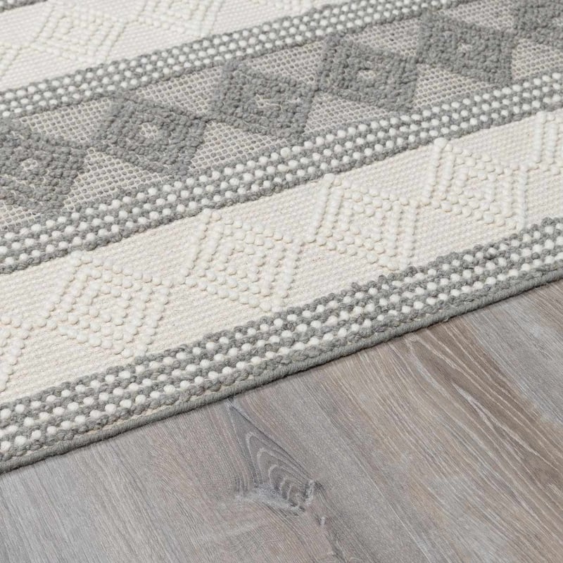 Hauteloom Bolinger Wool Living Room, Bedroom Area Rug - White - 2' x 3'