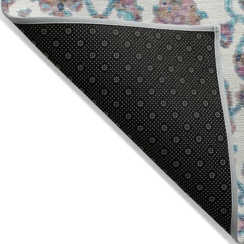 Machine Washable Indoor/Outdoor Traditional Farmhouse Chantille Rug