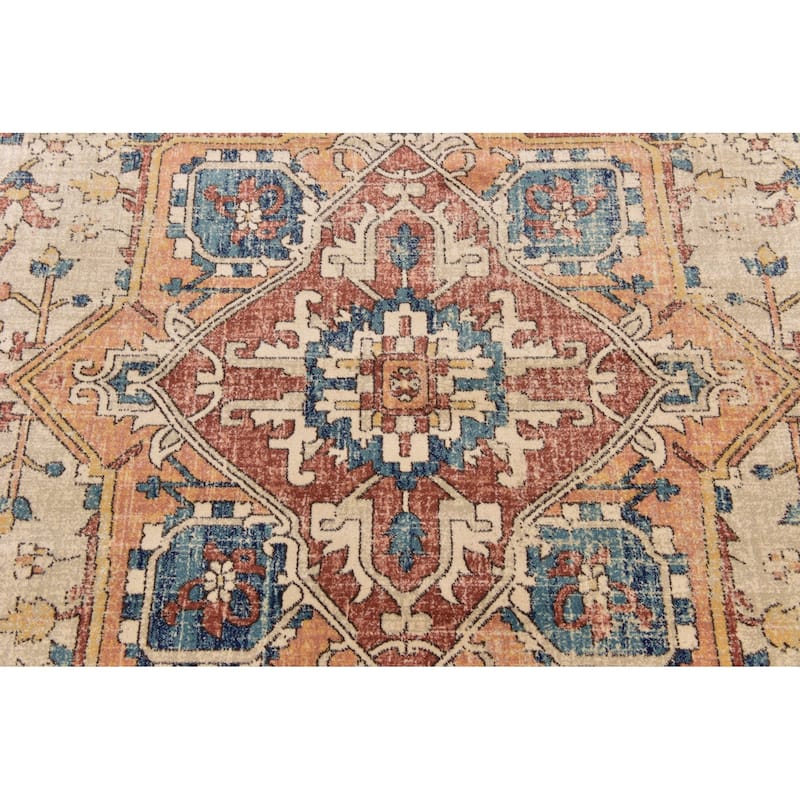 Traditional Hadeya Collection Area Rug