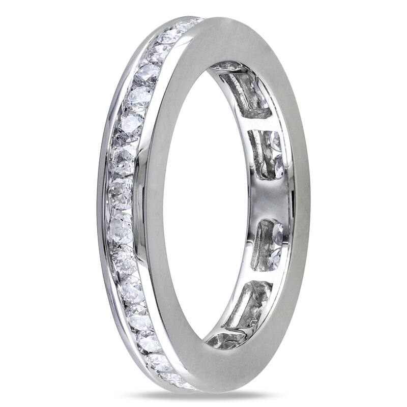 Miadora 4/5ct TDW Channel Set Diamond Eternity Ring in 14k White Gold