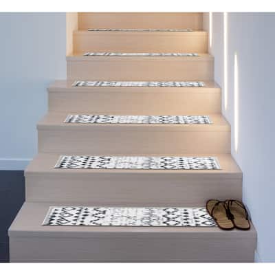 World Rug Gallery Distressed Bohemian Non-Slip Stair Treads
